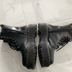 Dr Martens Jadon Boot- Black